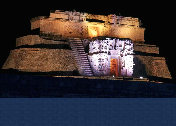Espectáculo de luz y sonido en Uxmal